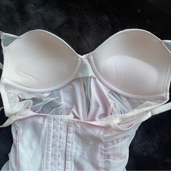 36C 36D  Vs Victoria’s Secret rhinestones/Crystals Pink Satin Corset garter Slip - Picture 11 of 14